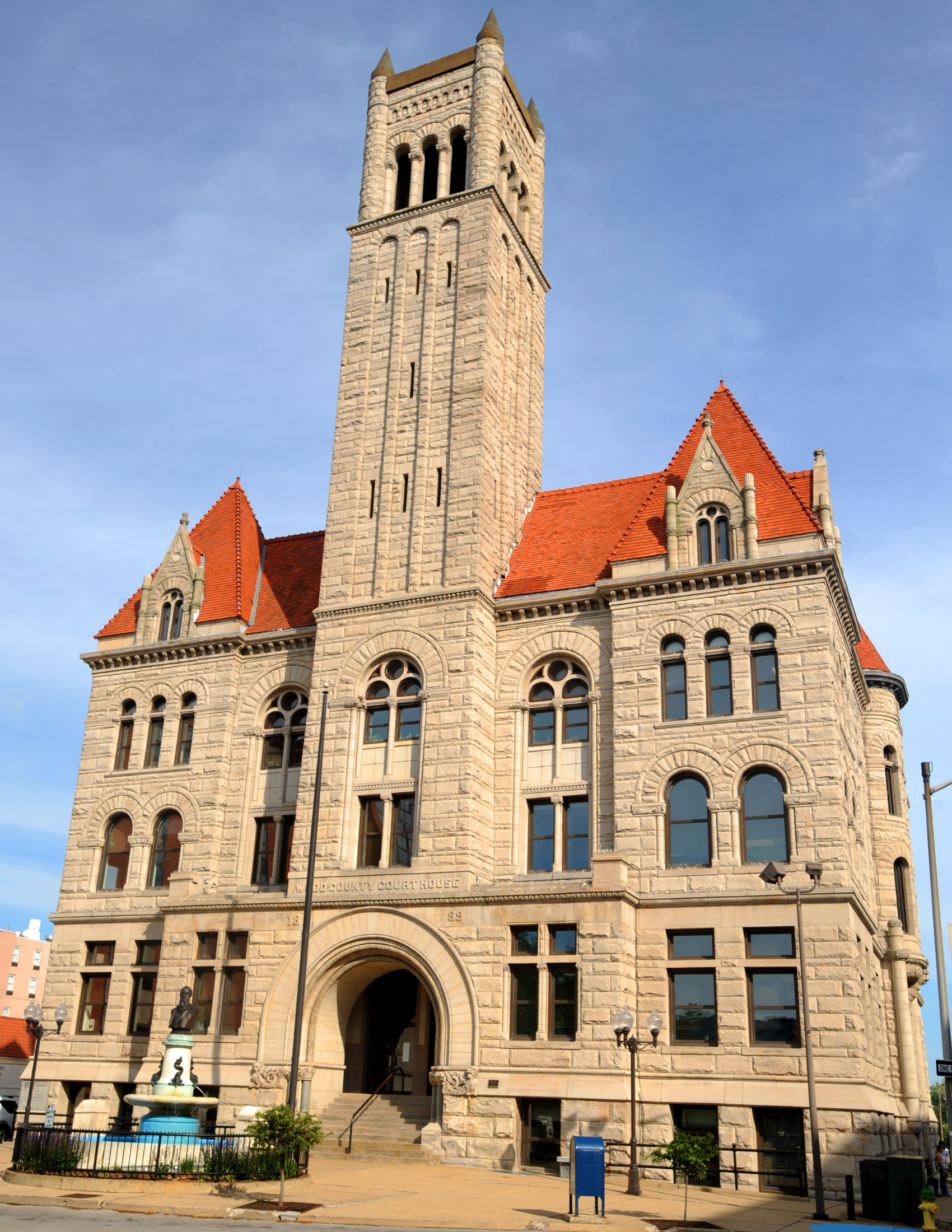 Wood County Courthouse Exterior